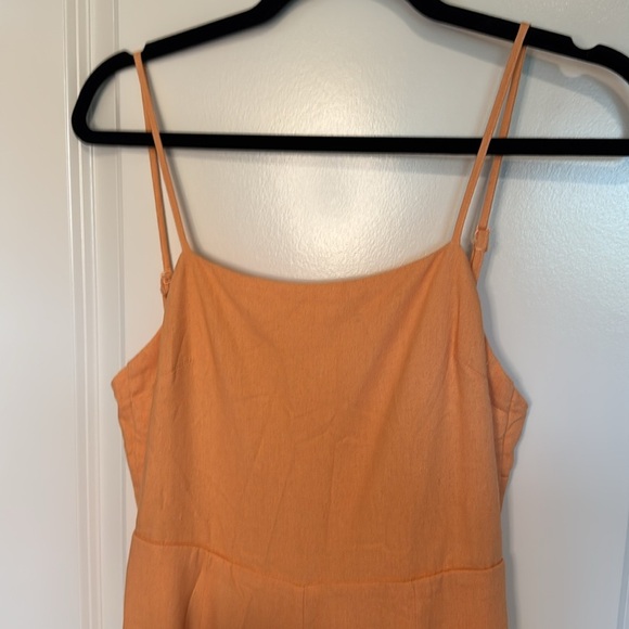 Showpo Jumpsuit - Picture 4 of 10